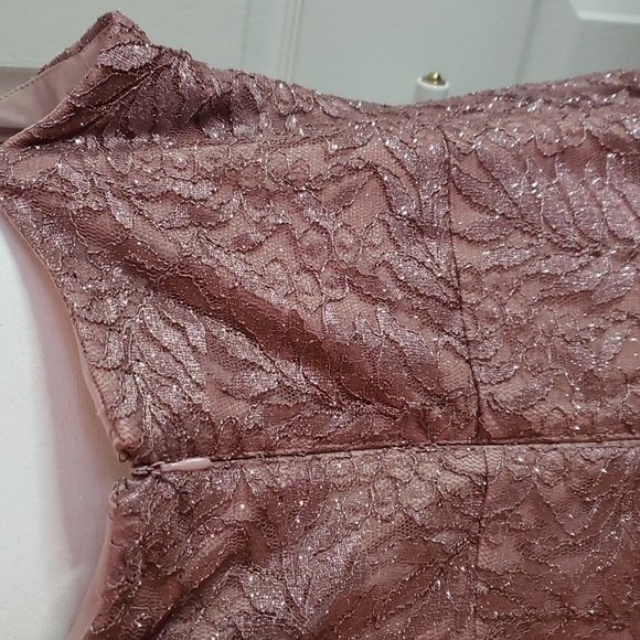 NWT Le Chateau Amethyst sparkle holiday dress with high-low hem. Size XXL - Picture 4 of 11